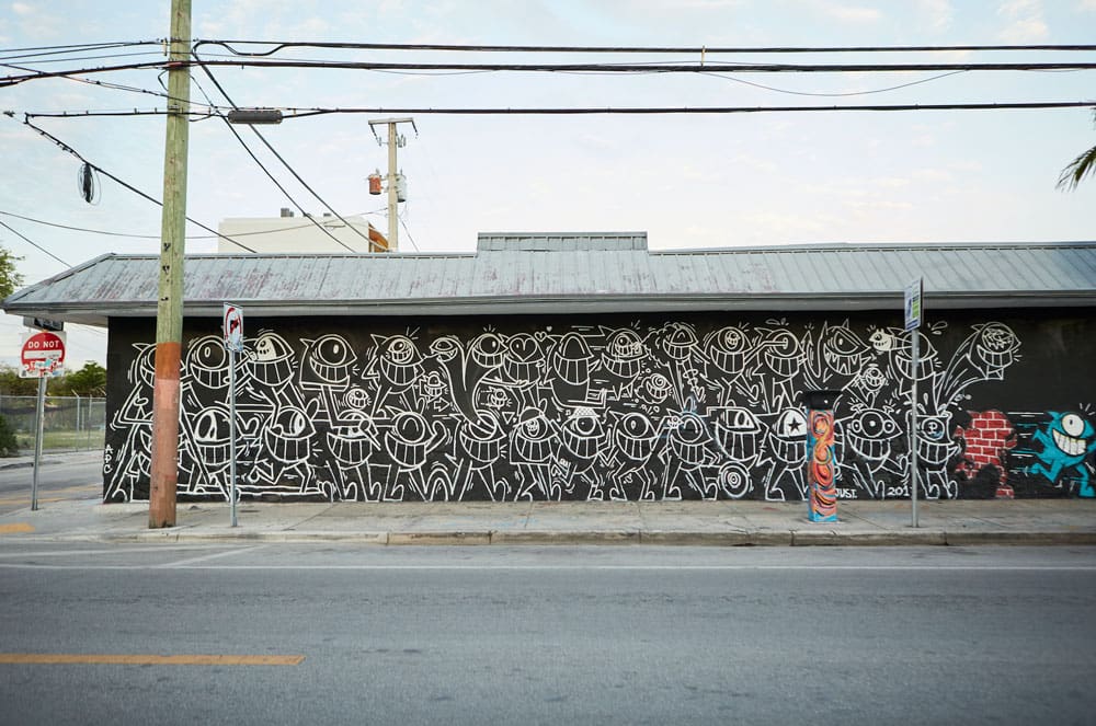 El Pez Panther Coffee exterior