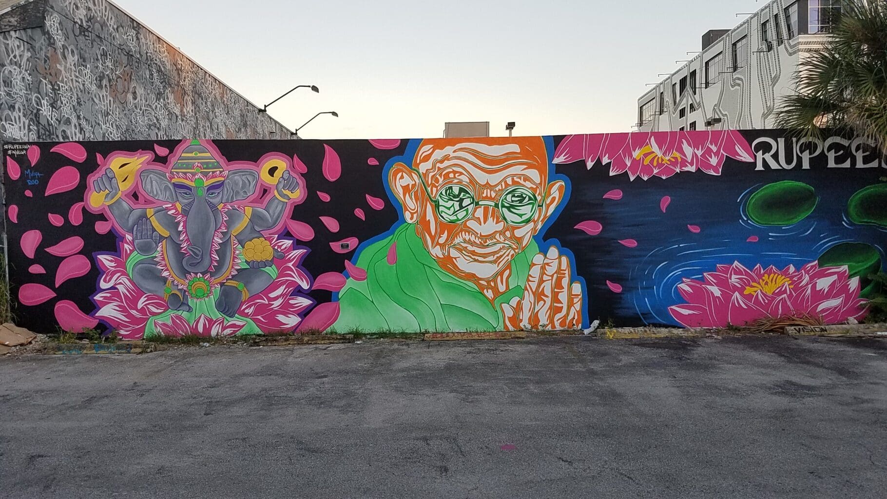 rupees sarees mural