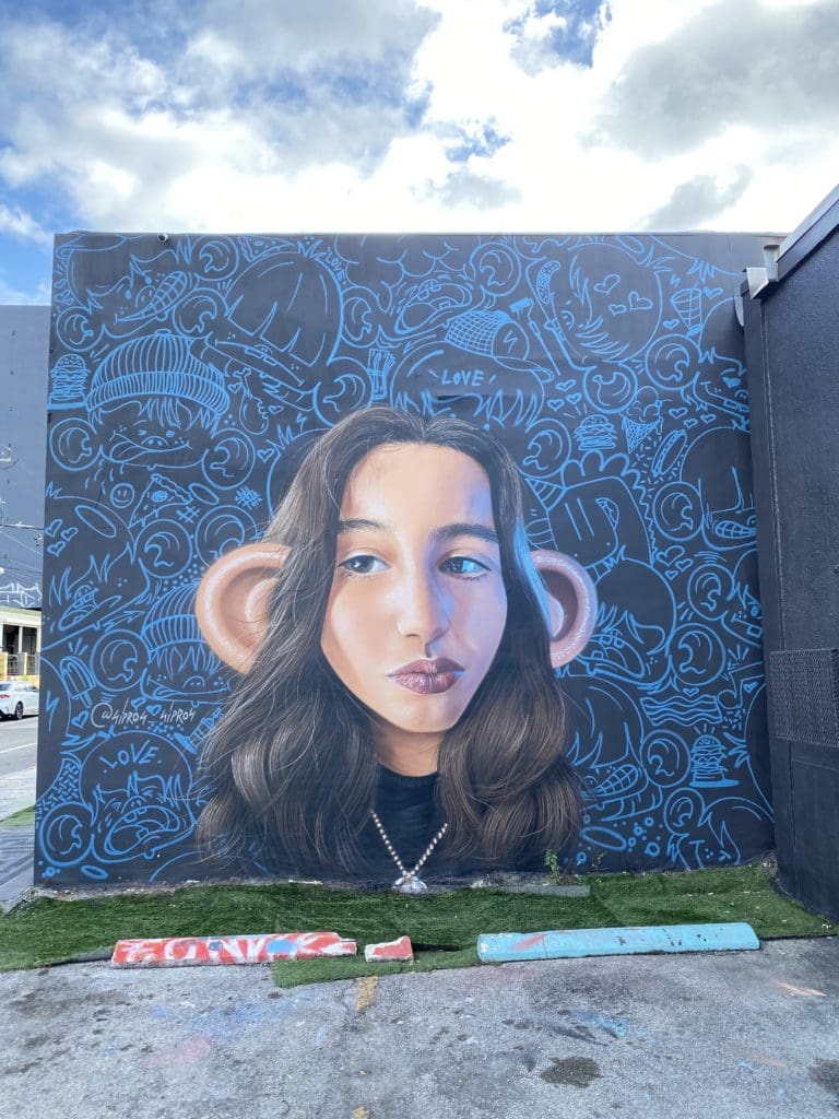 sipros sipros mural